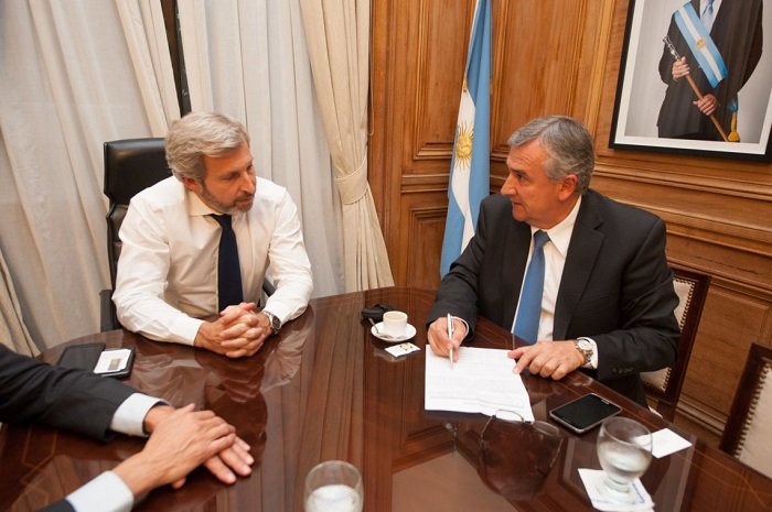 contrato planta solar