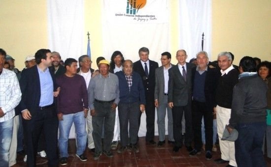 creditos-aguas calientes