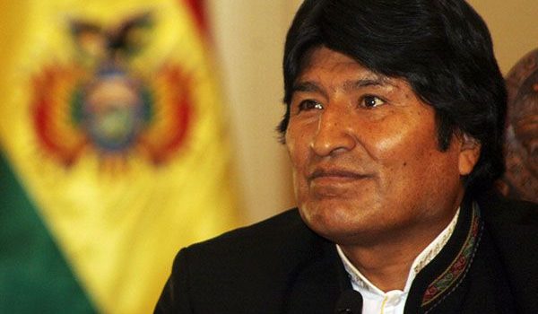 evo morales escuela antiimperialista